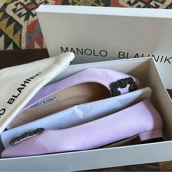 Manolo Blahnik Hangisi Embellished Lilac Flats EU36/US6 Used Once (see pics) - Picture 15 of 15